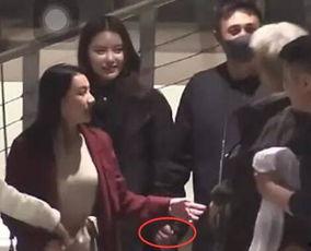 明星牵手爆料最新视频播放,甜蜜瞬间引网友热议